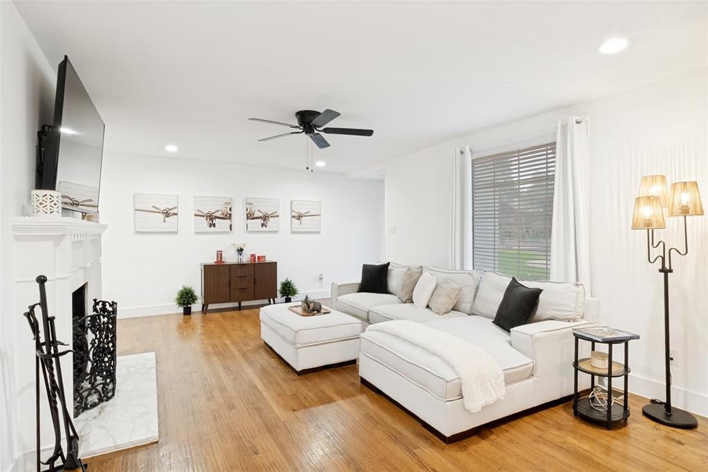 6867 Gaston Ave, Dallas, TX 75214 photo