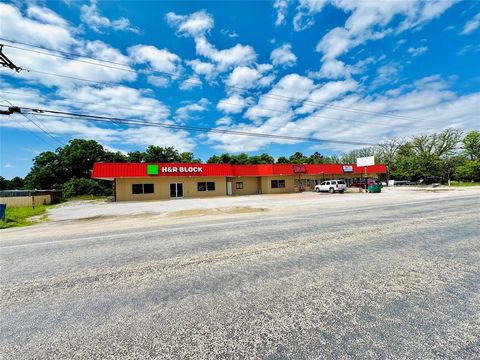 Office in Clyde TX 311 S Access Road.jpg