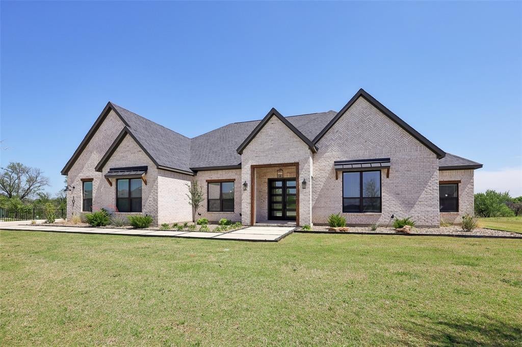 132 Peachleaf Dr, Krugerville, TX 76227