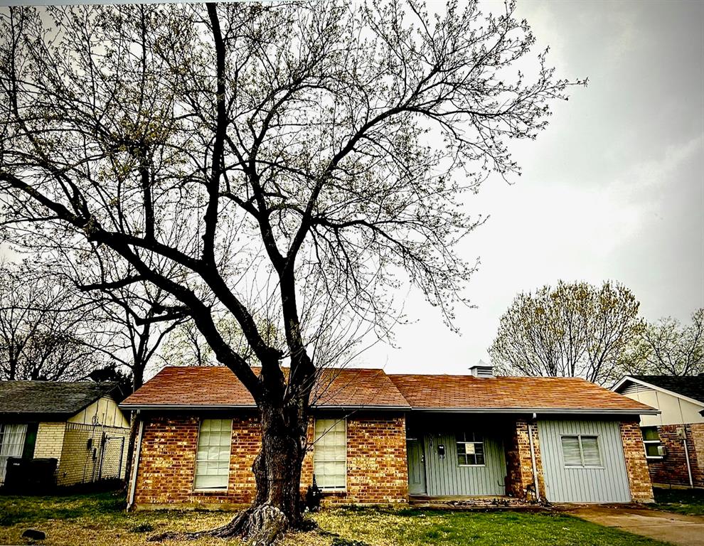 834 Quebec Dr, Garland, TX 75040