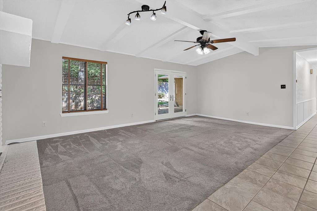 1820 Holly Oak St, Arlington, TX 76012 photo