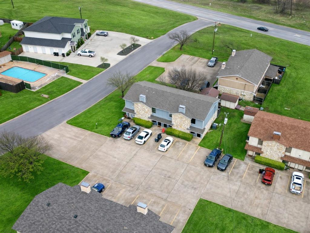 1403 Courtney Pl, Cleburne, TX 76033 photo