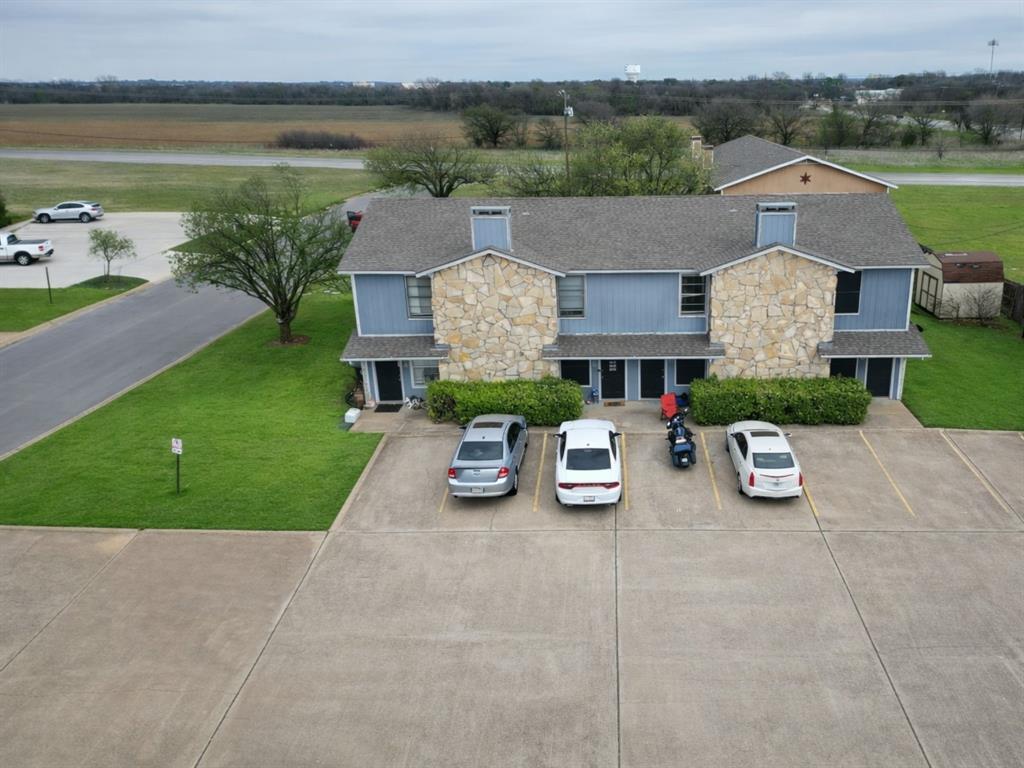 1403 Courtney Pl, Cleburne, TX 76033 photo