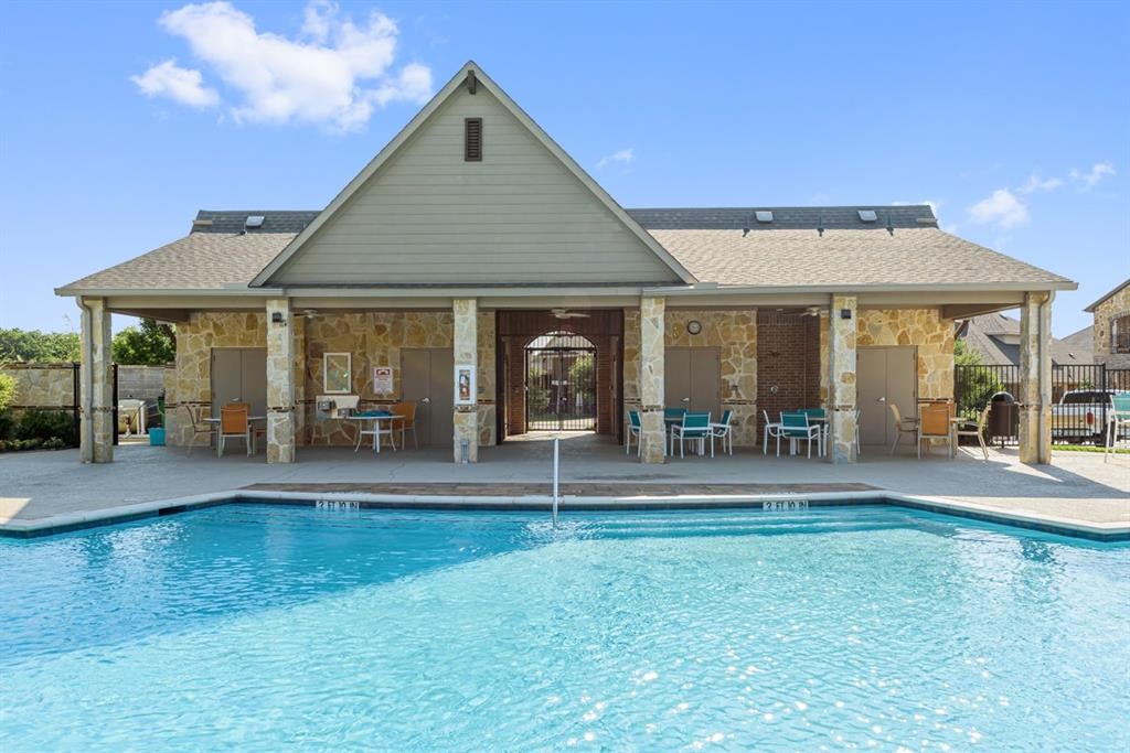 1010 Ashcroft Ln, Justin, TX 76247 photo