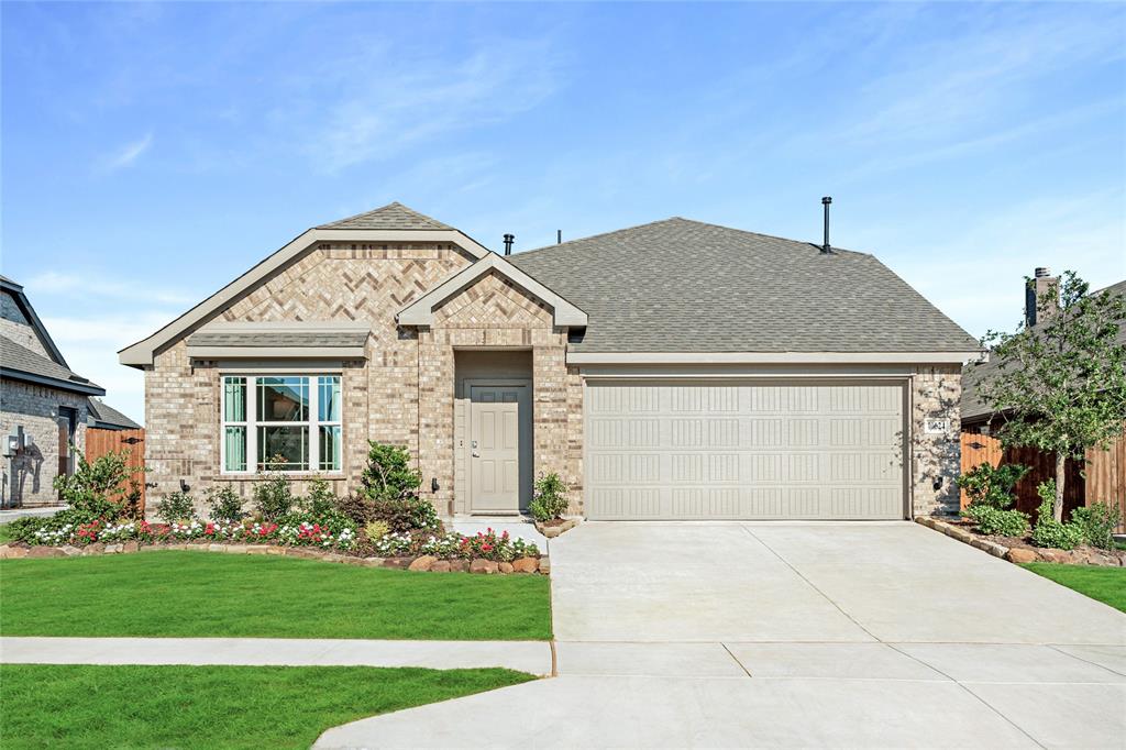 10624 Moss Cove Dr, Fort Worth, TX 76036