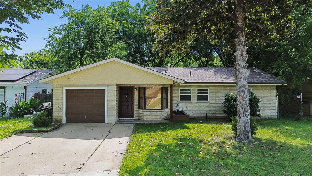 4113 Pate Dr, Fort Worth, TX 76119 photo