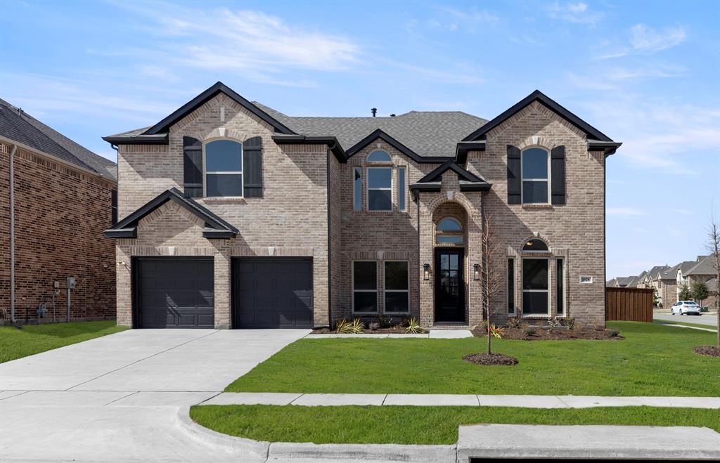 1028 Little Gull Dr, Forney, TX 75126