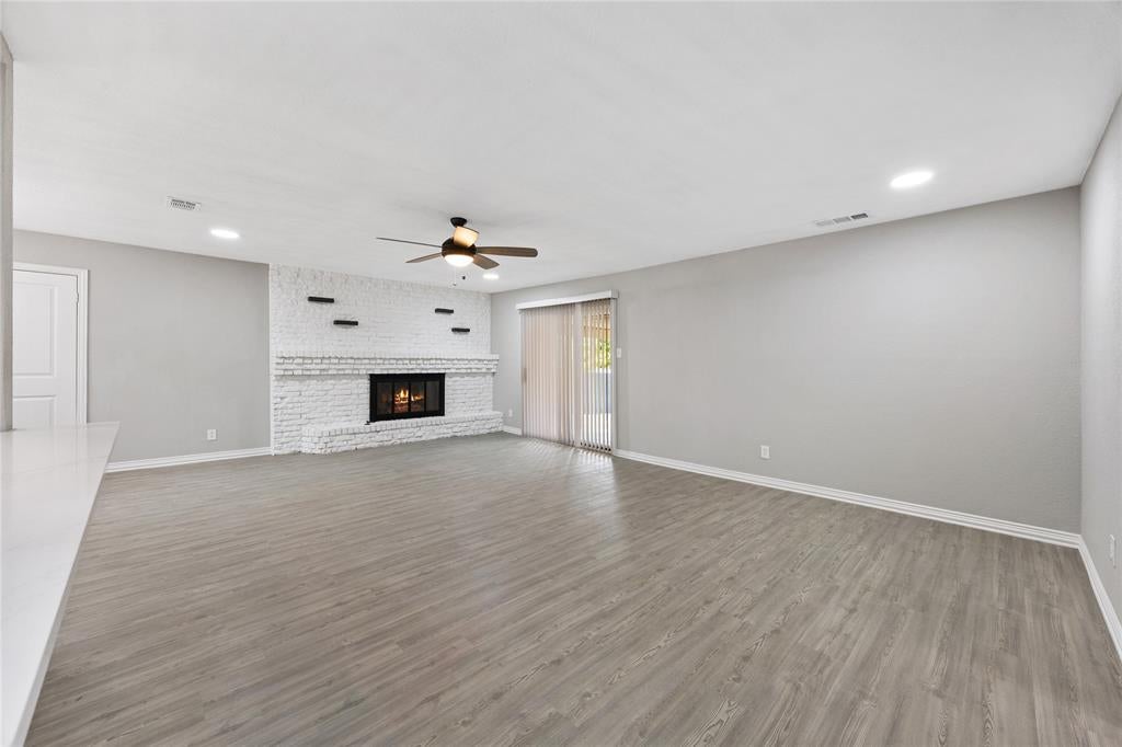 600 N Young Blvd, Desoto, TX 75115 photo
