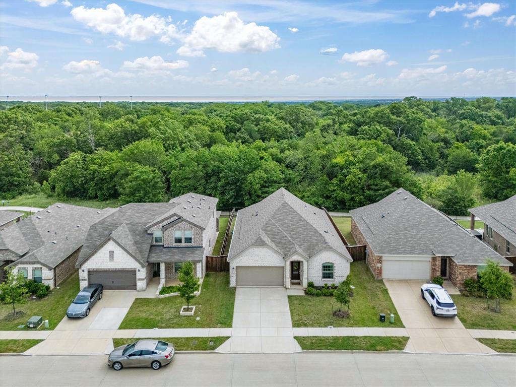 3512 Maroon Creek Rd, Aubrey, TX 76227