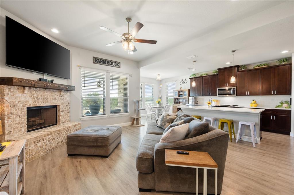 2021 Redemption Dr, Weatherford, TX 76088 photo