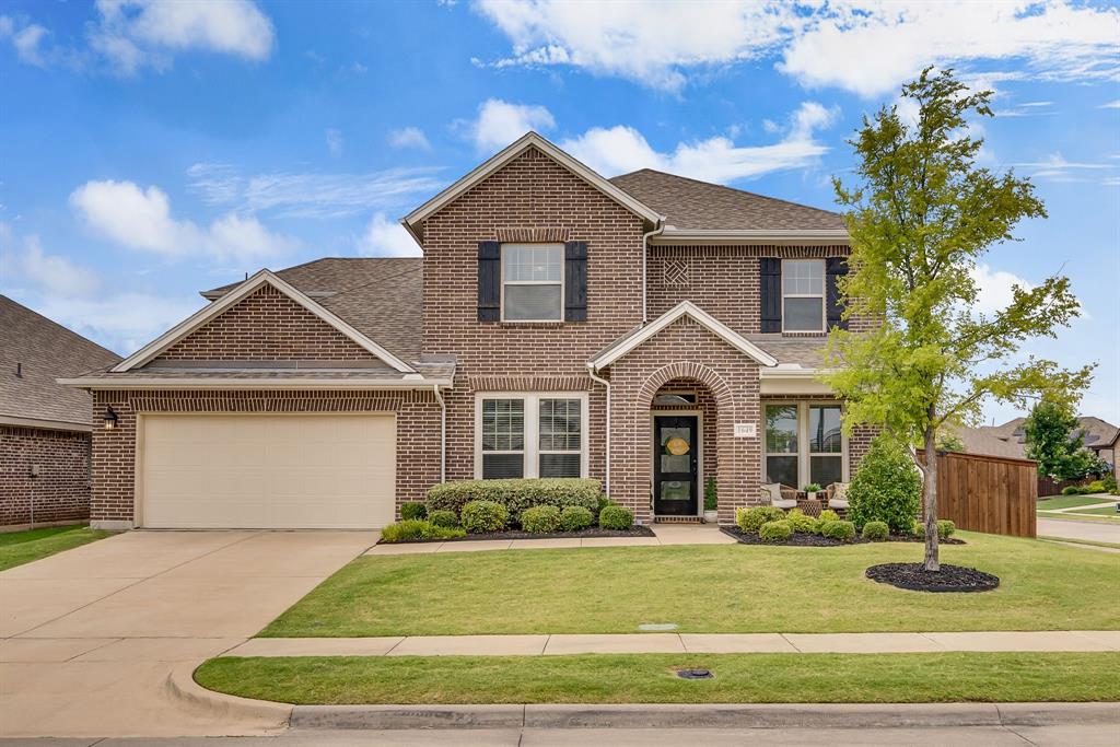 1649 Deerpath Dr, Forney, TX 75126
