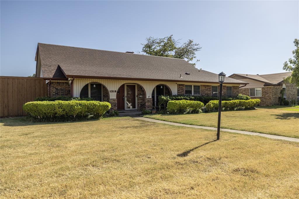 1316 Northpark Dr, Richardson, TX 75081 photo