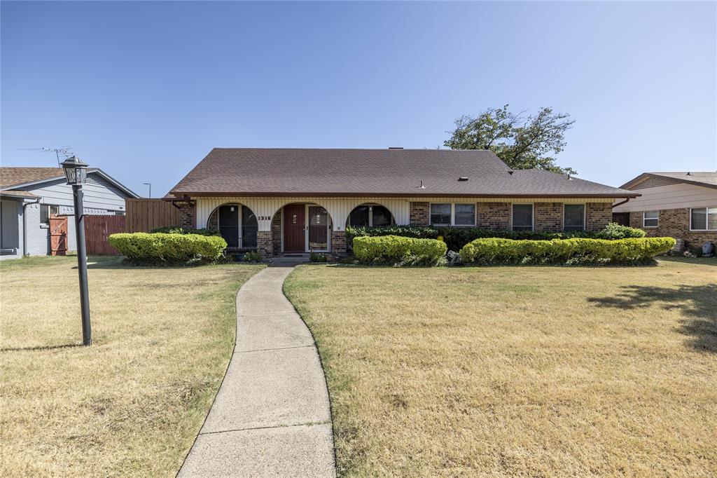 1316 Northpark Dr, Richardson, TX 75081
