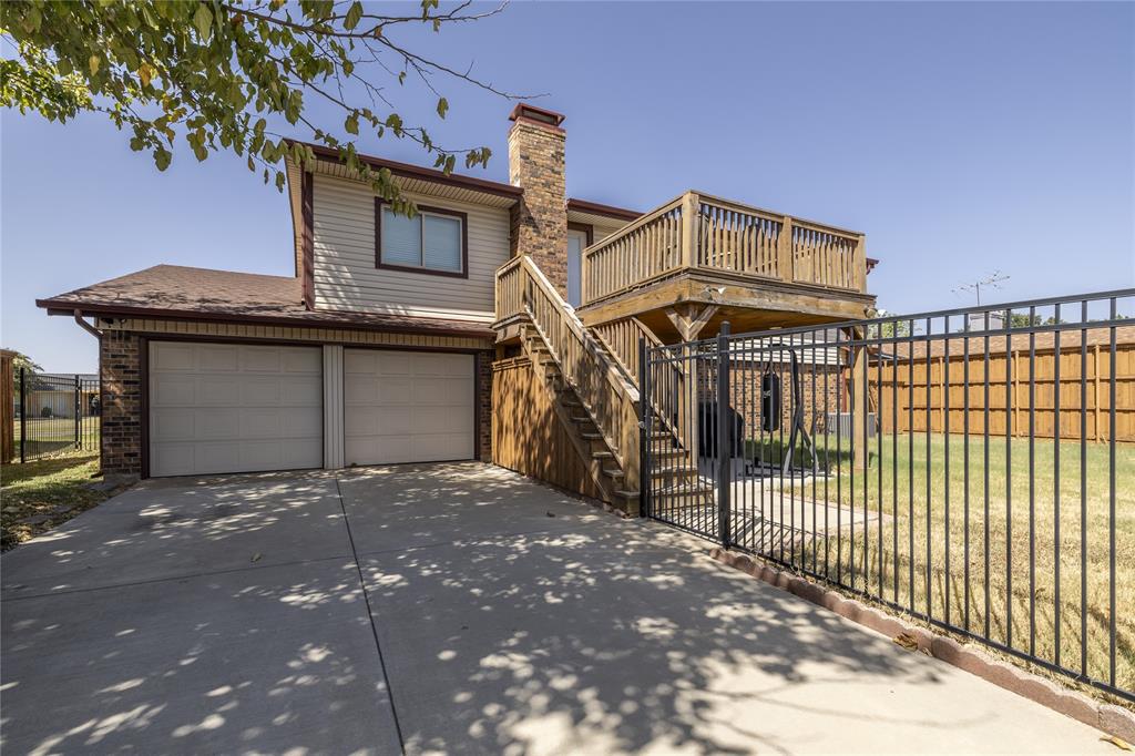 1316 Northpark Dr, Richardson, TX 75081 photo