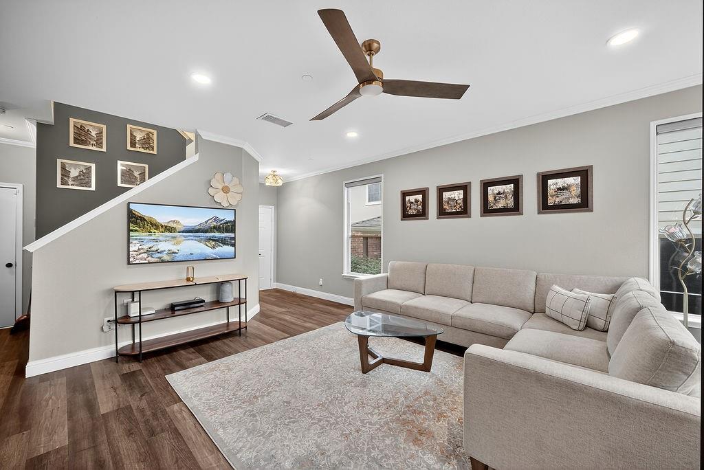 2240 Oklahoma Ave, Plano, TX 75074 photo