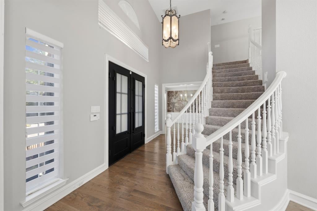 18003 Benchmark Dr, Dallas, TX 75252 photo