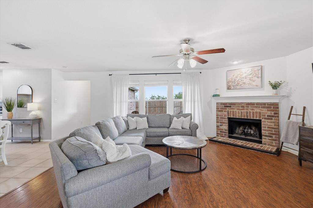 300 Highland Ridge Dr, Wylie, TX 75098 photo