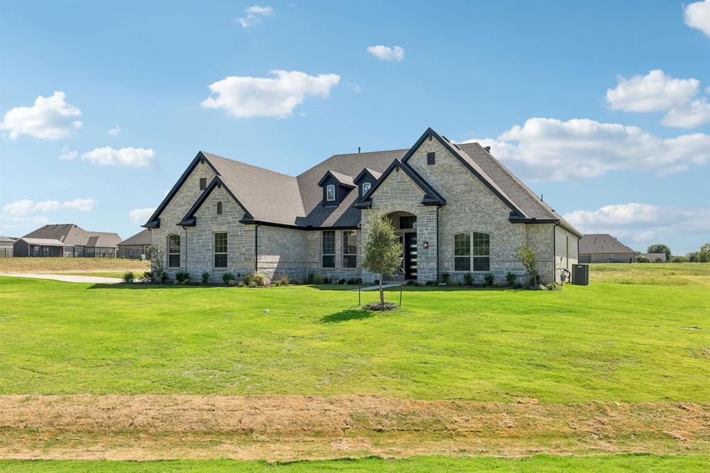 5001 Valley View Dr, Joshua, TX 76058 photo