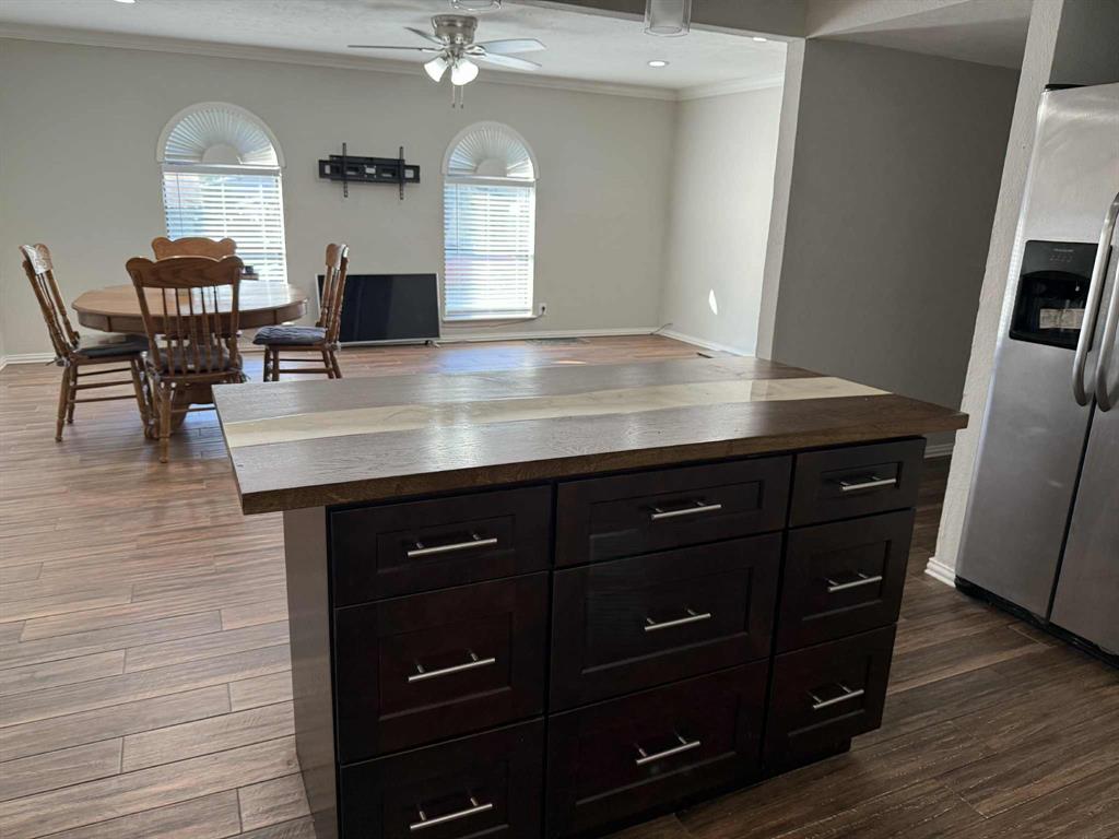 306 Ivy Way, Garland, TX 75043 photo