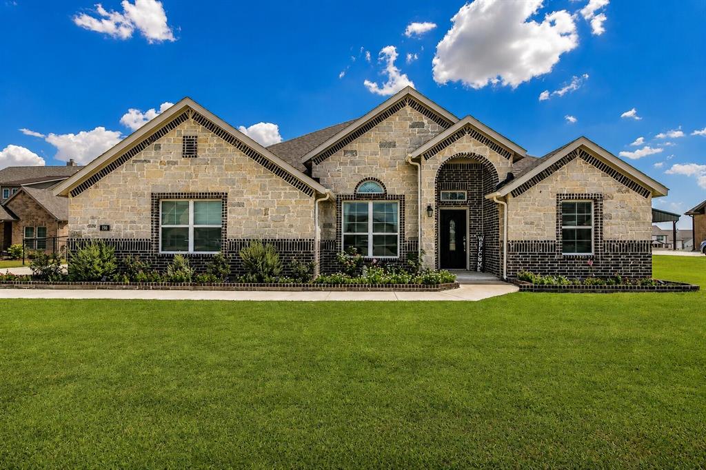 198 Spanish Moss Trl, Rhome, TX 76078