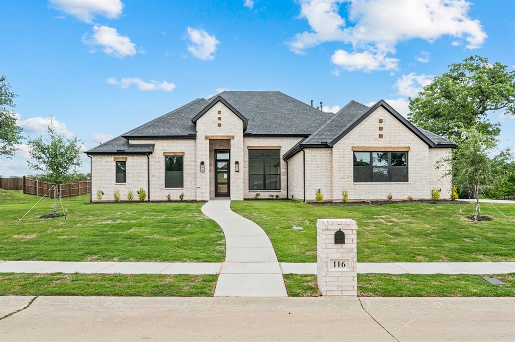 116 Oak Grove Ln, Boyd, TX 76023