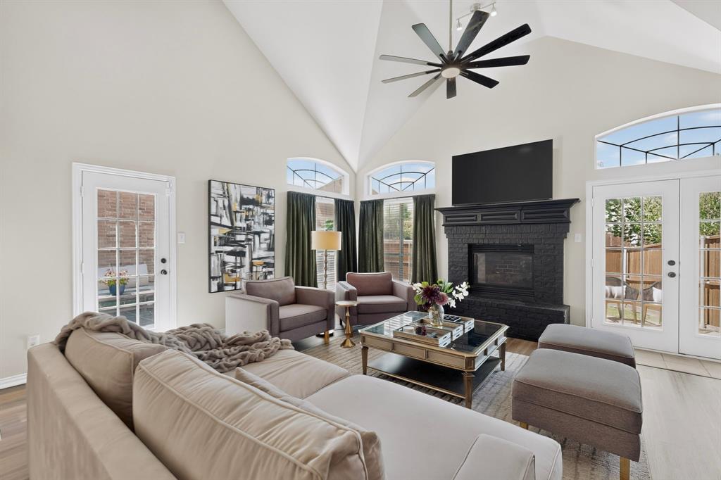 2266 Fox Crossing Ln, Frisco, TX 75036 photo