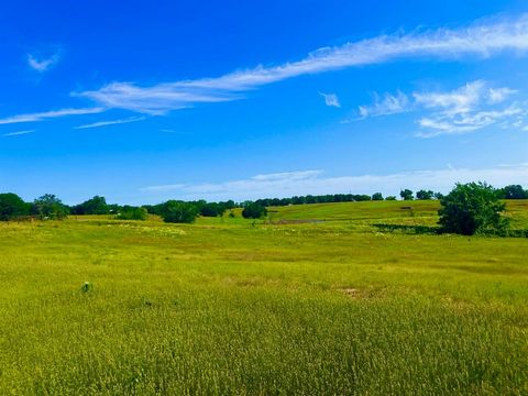 Unimproved Land in Poolville TX Lot 60 Kilkenny Rd.jpg