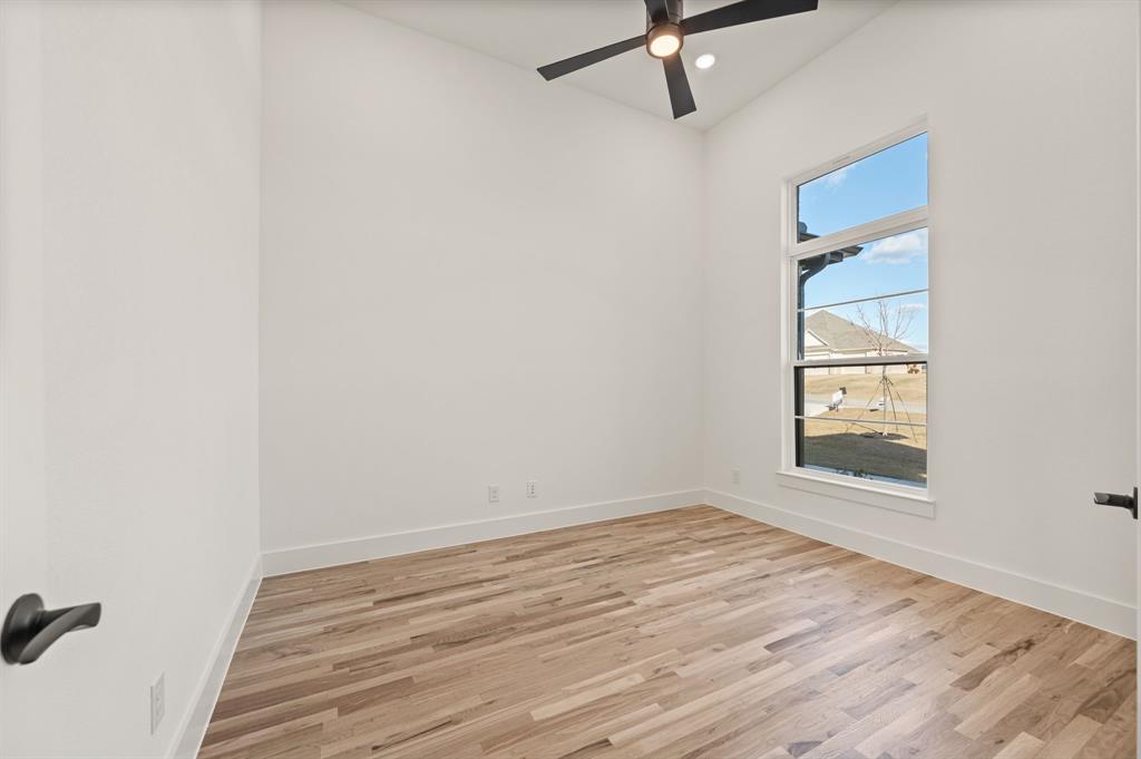412 Caprock Ln, Reno, TX 76020 photo