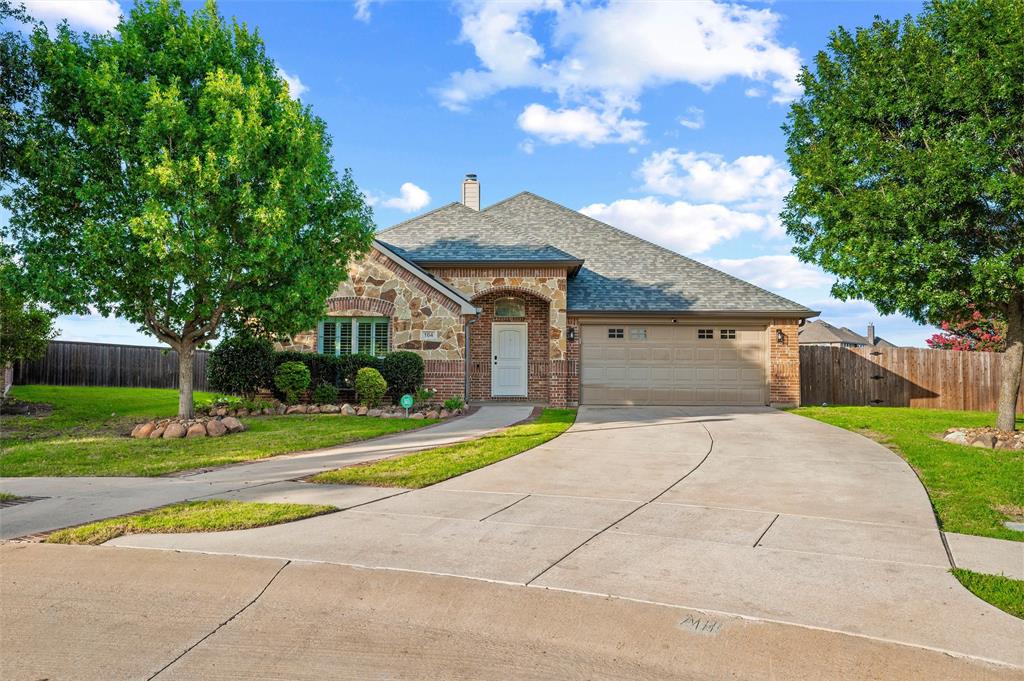 164 Horseshoe Bnd, Waxahachie, TX 75165