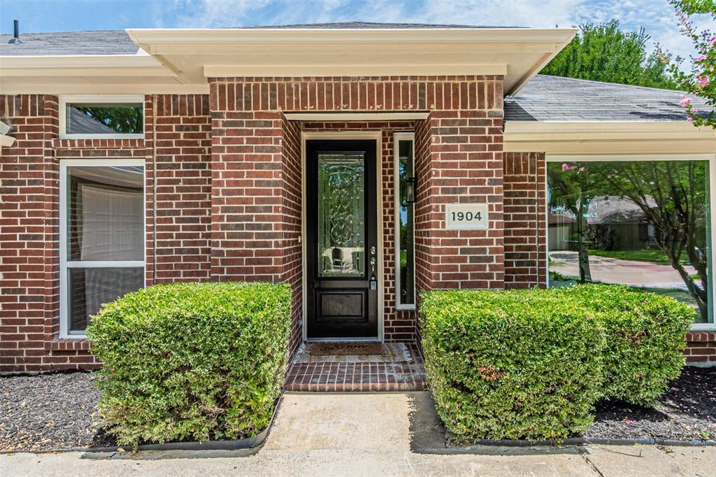1904 Sumac Dr, Flower Mound, TX 75028 photo