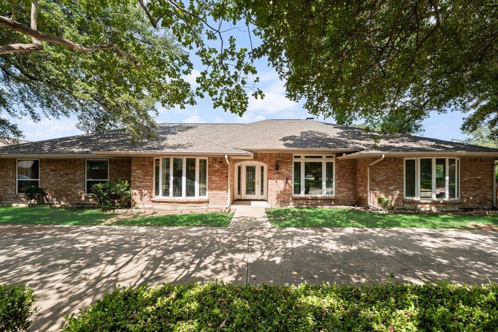 7719 Applecross Ln, Dallas, TX 75248 photo