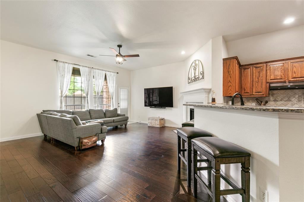 2485 Yuma Dr, Little Elm, TX 75068 photo