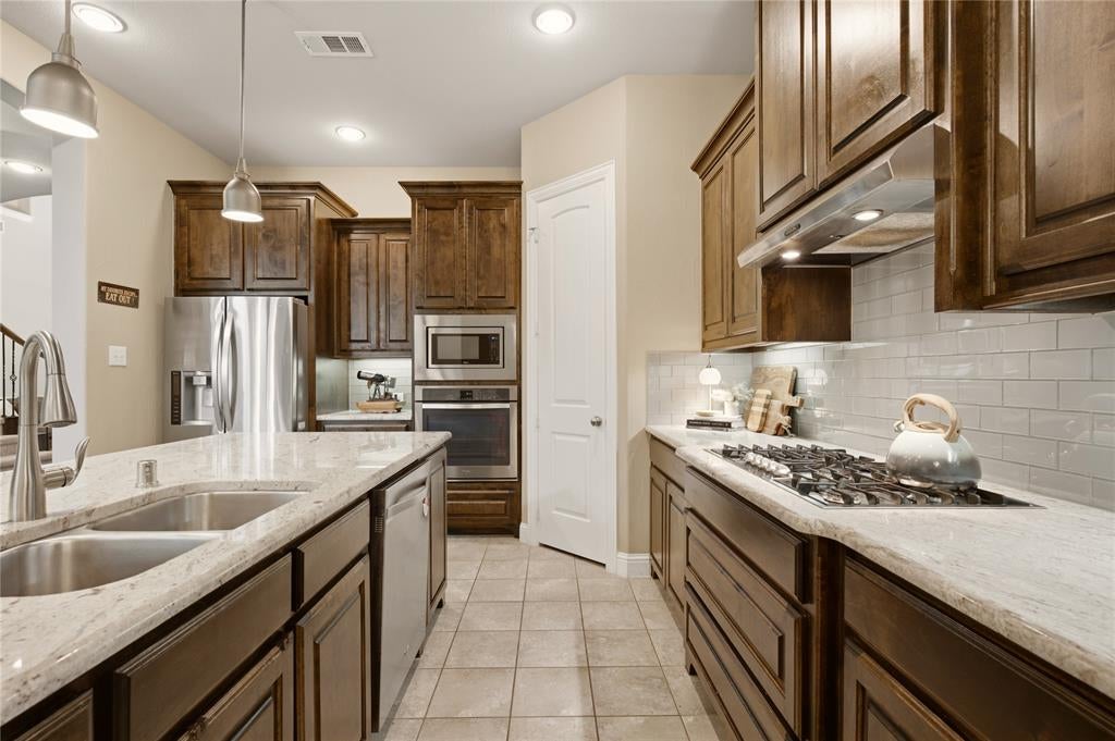 7124 Comal Dr, Irving, TX 75039 photo