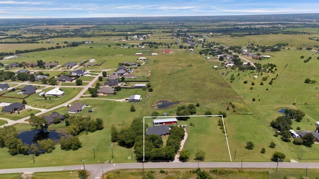 16360 University Dr, Forney, TX 75126
