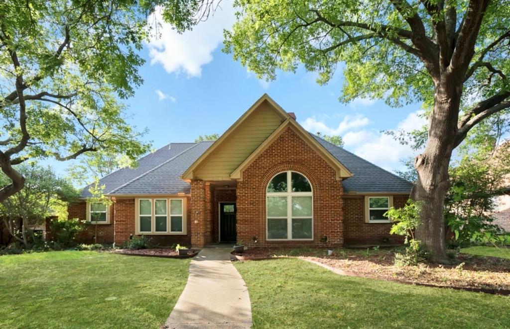 1122 Chimneyrock Trl, Garland, TX 75043