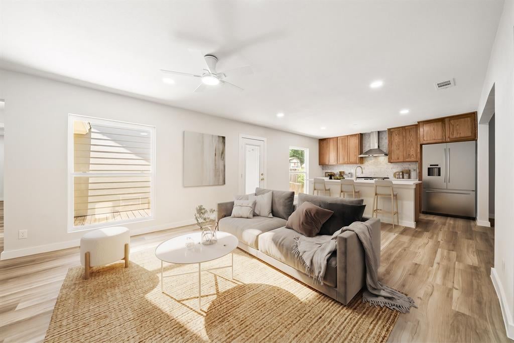 4220 Donnelly Ave, Fort Worth, TX 76107 photo