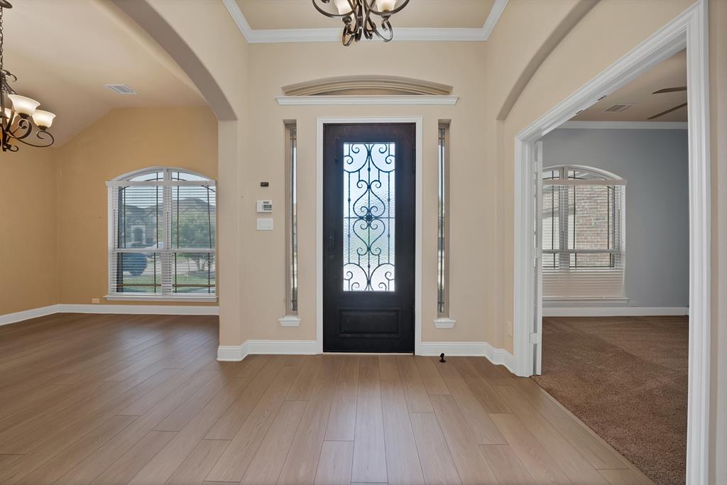 2662 La Jolla Blvd, Grand Prairie, TX 75054 photo