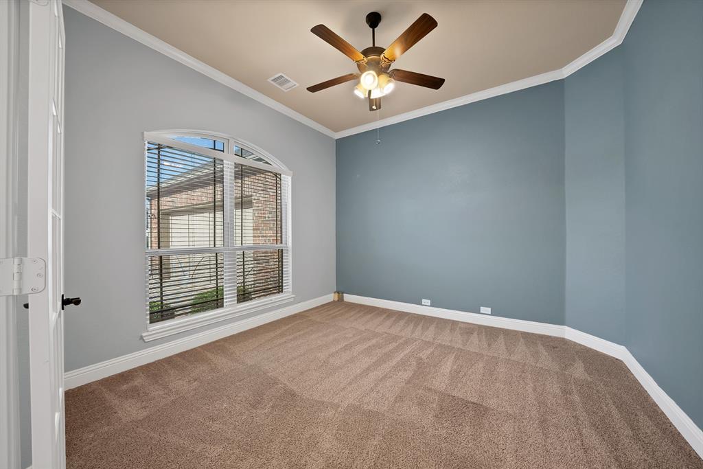 2662 La Jolla Blvd, Grand Prairie, TX 75054 photo