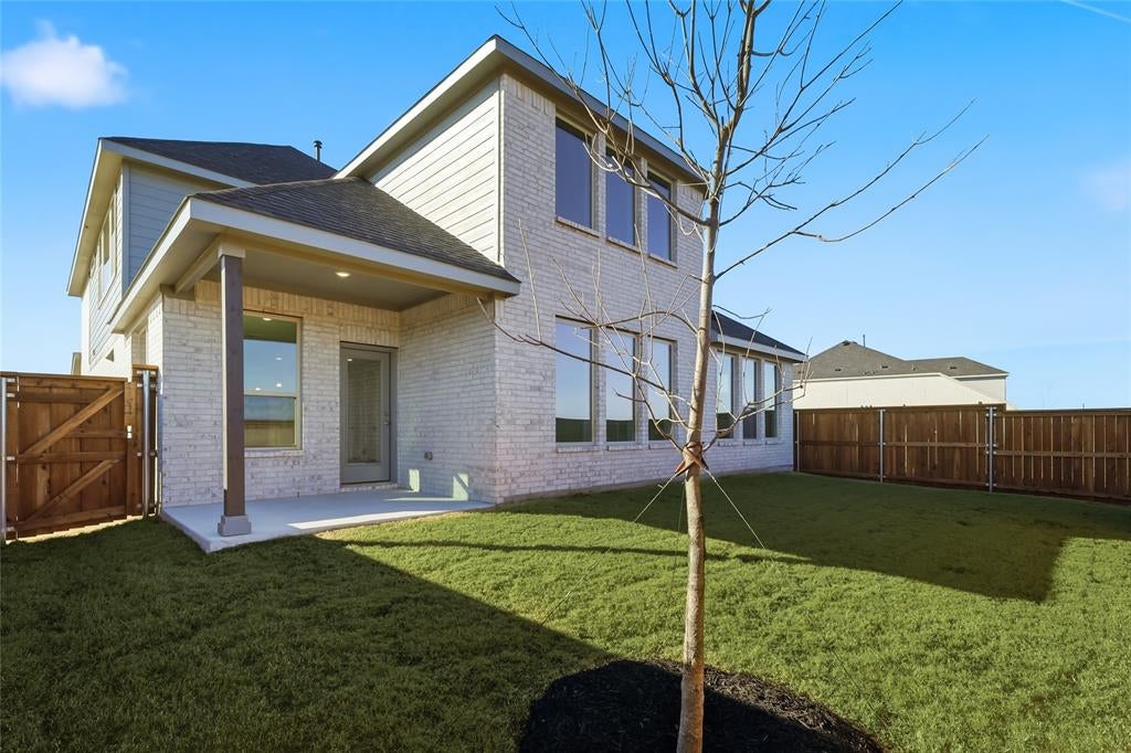 5908 Pebble Dr, Celina, TX 75009 photo