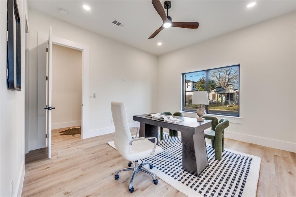1836 Pueblo St, Dallas, TX 75212 photo