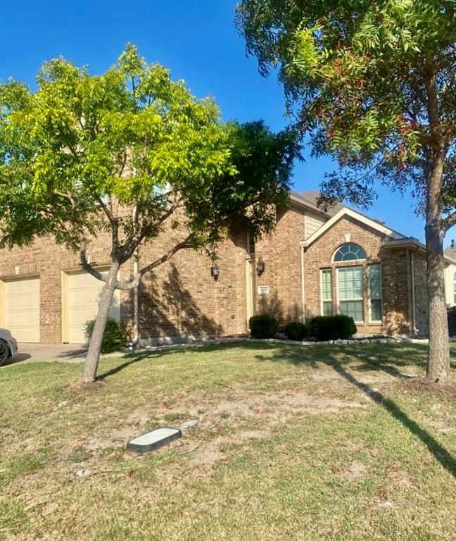 1021 Hummingbird Ct, Forney, TX 75126
