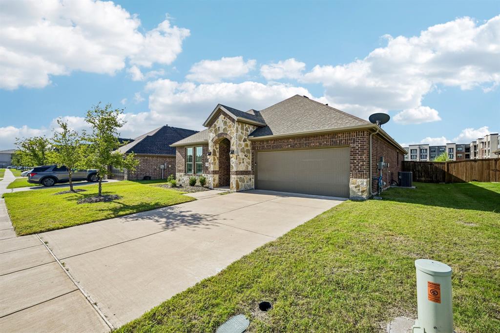 400 Penn St, Anna, TX 75409
