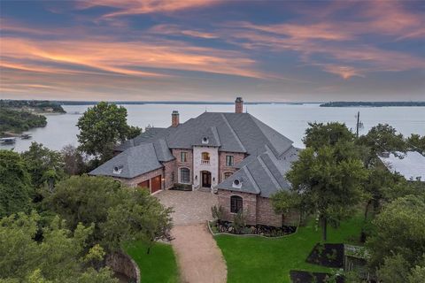 Single Family Residence in Fort Worth TX 8085 Eagle Mountain Circle.jpg
