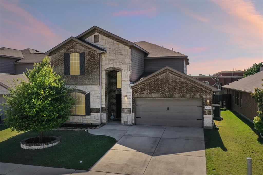 14325 Artisan Dr, Fort Worth, TX 76052