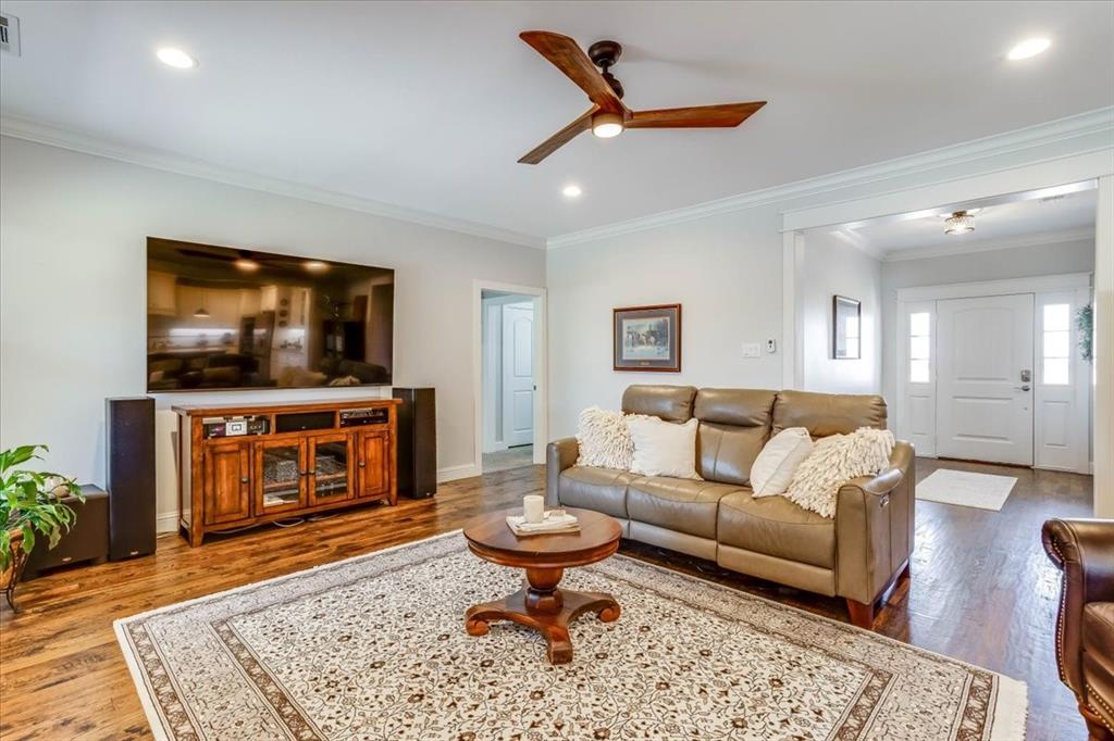 949 W Sunset Blvd, Celina, TX 75009 photo