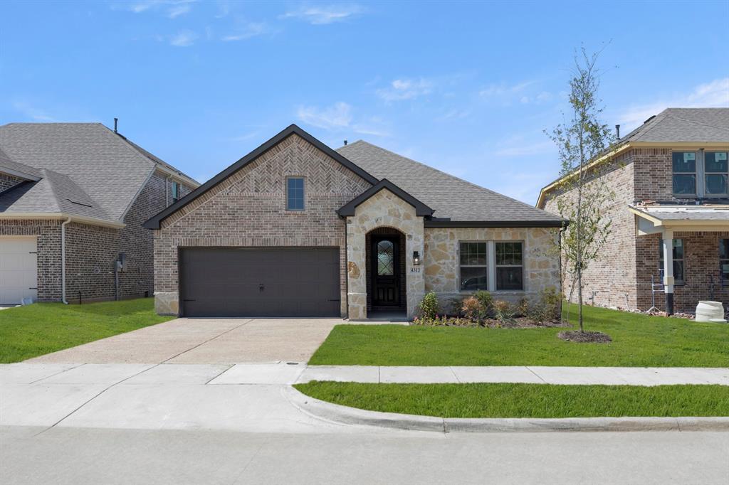 4313 Bellflower Ln, Melissa, TX 75454