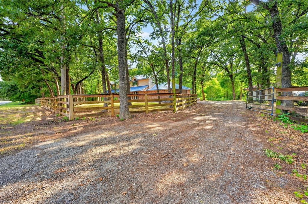 10504 County Road 2450, Terrell, TX 75160 photo