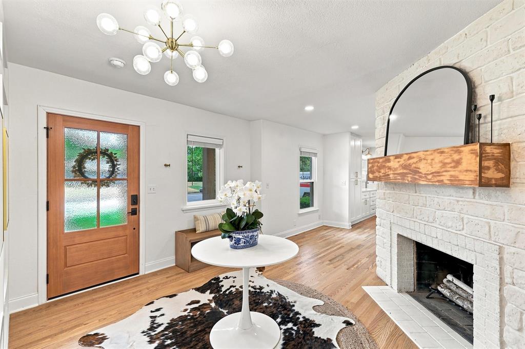 6387 Greenway Rd, Fort Worth, TX 76116 photo