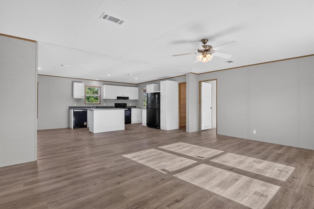 1221 County Road 805, Cleburne, TX 76031 photo