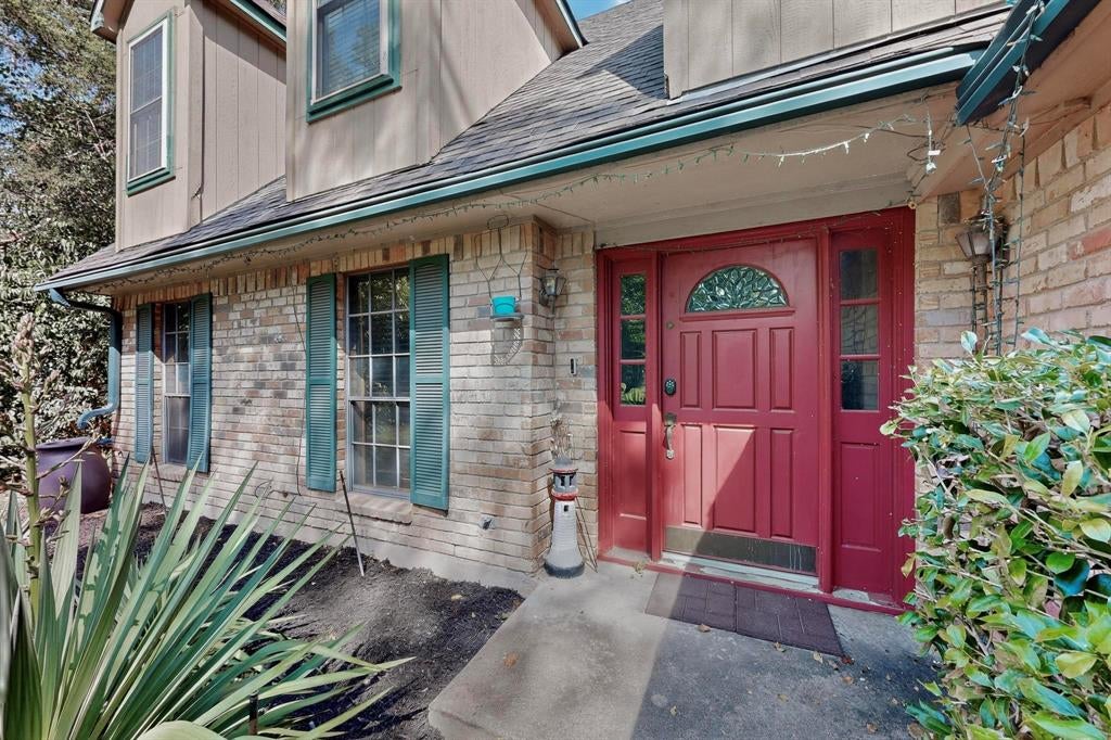 277 Creekwood Dr, Lancaster, TX 75146 photo